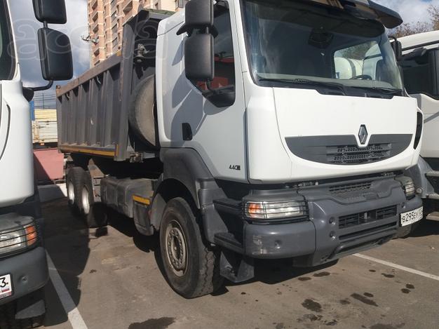 Грузовой самосвал  Рено 6х4 380л. с.