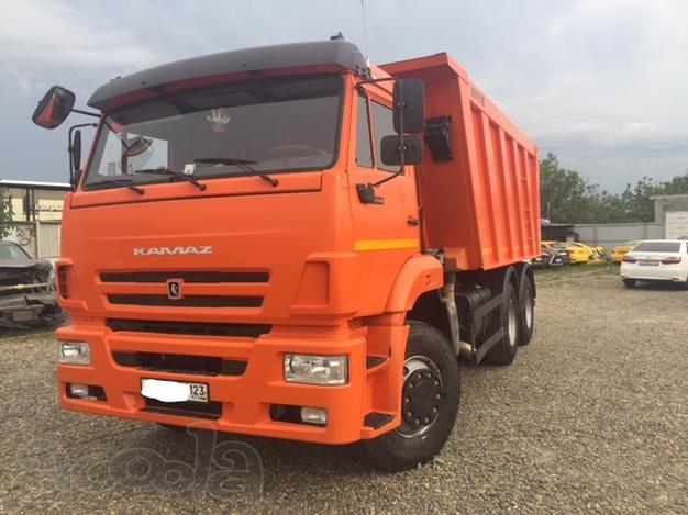 Самосвал Камаз 6520