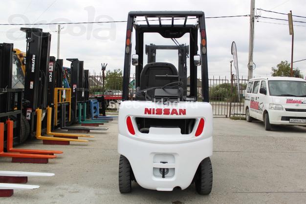Японский вилочный погрузчик NISSAN PL01A15W