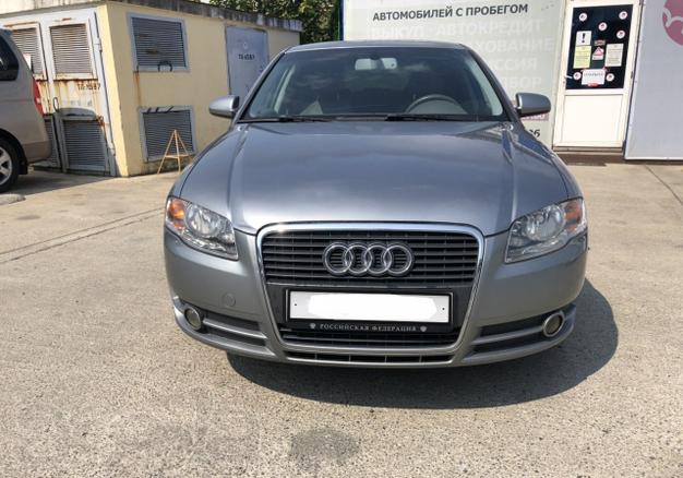 Продам Audi A4 2004 год