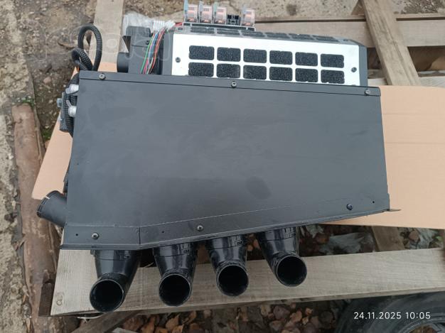 542860010 542860119 Корпус отопителя с радиатором